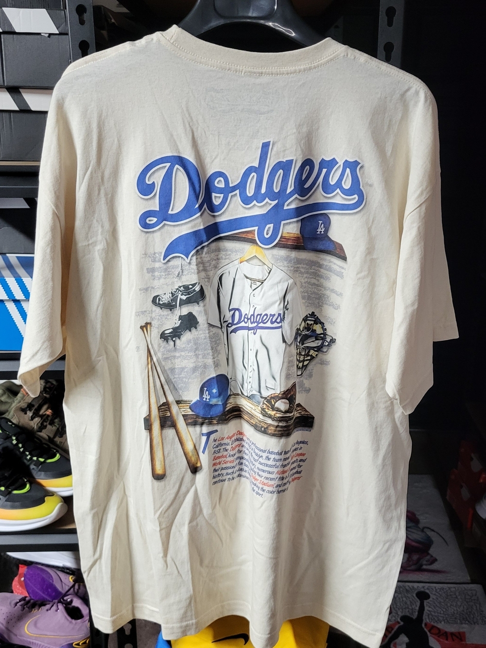 *NEW* Mitchell & Ness "Tilly's Exclusive" Los Angeles Dodgers T-Shirt Size 2XL